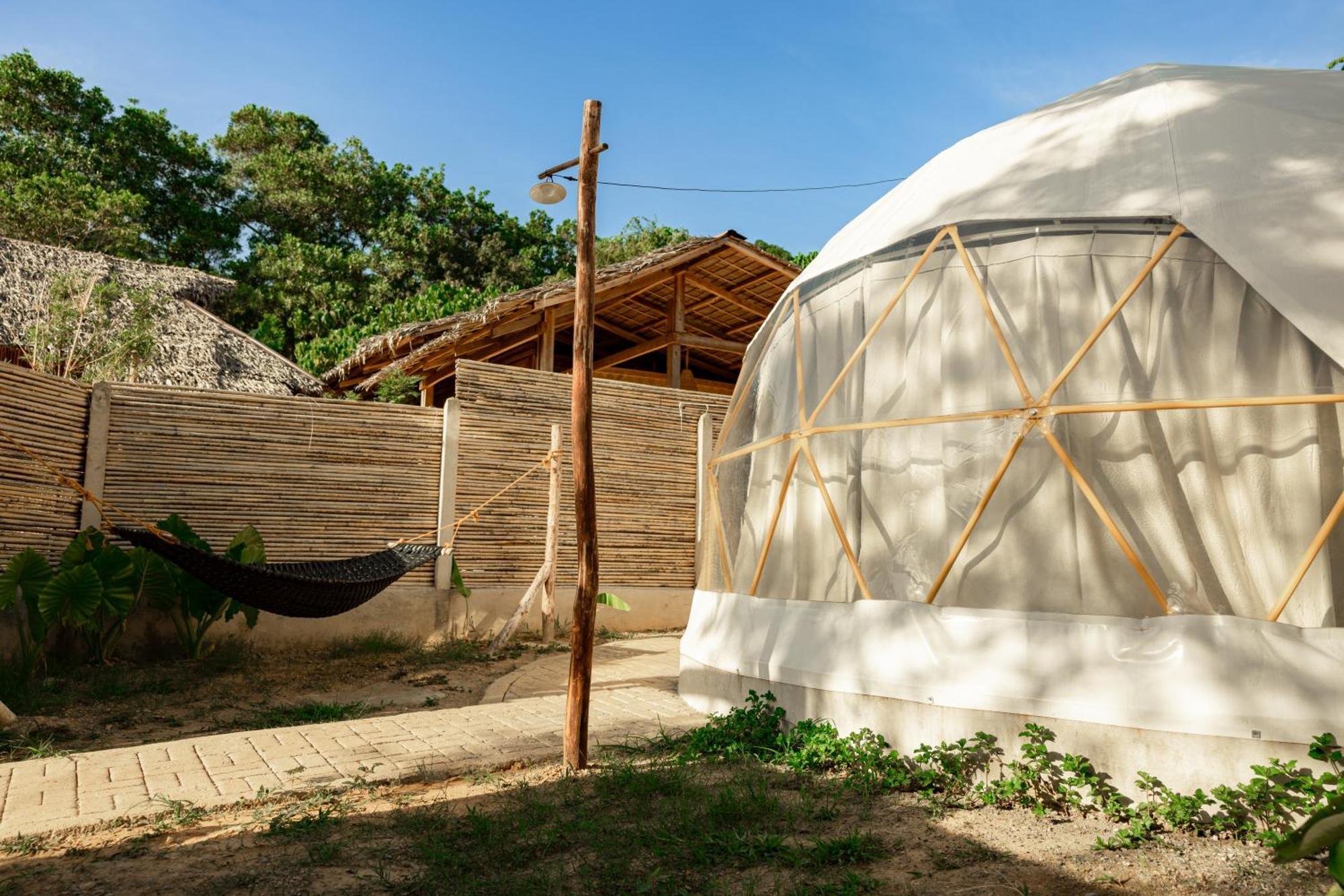 Готель Domes And Dreams Lio Glamping Ель-Нідо Екстер'єр фото