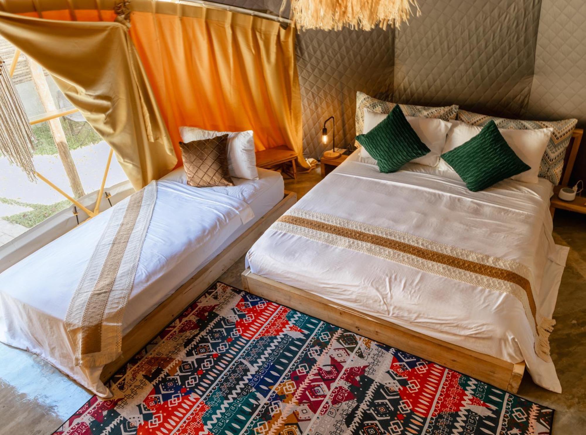 Готель Domes And Dreams Lio Glamping Ель-Нідо Екстер'єр фото